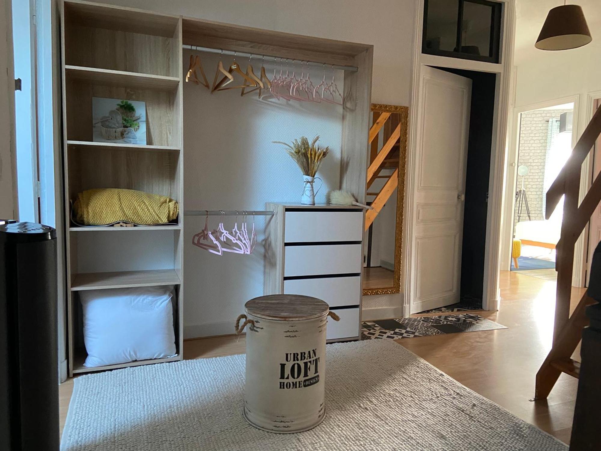 Maison De Ville Au Centre De Fismes 외부 사진